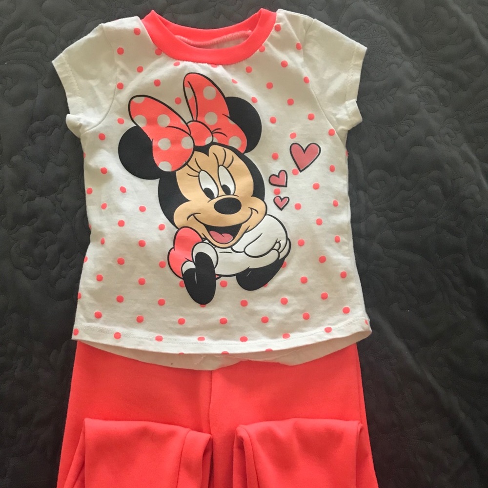 3 piece Minnie Mouse Fleece Set